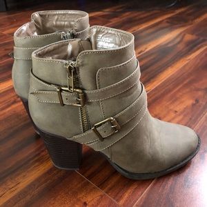 JustFab Green Booties